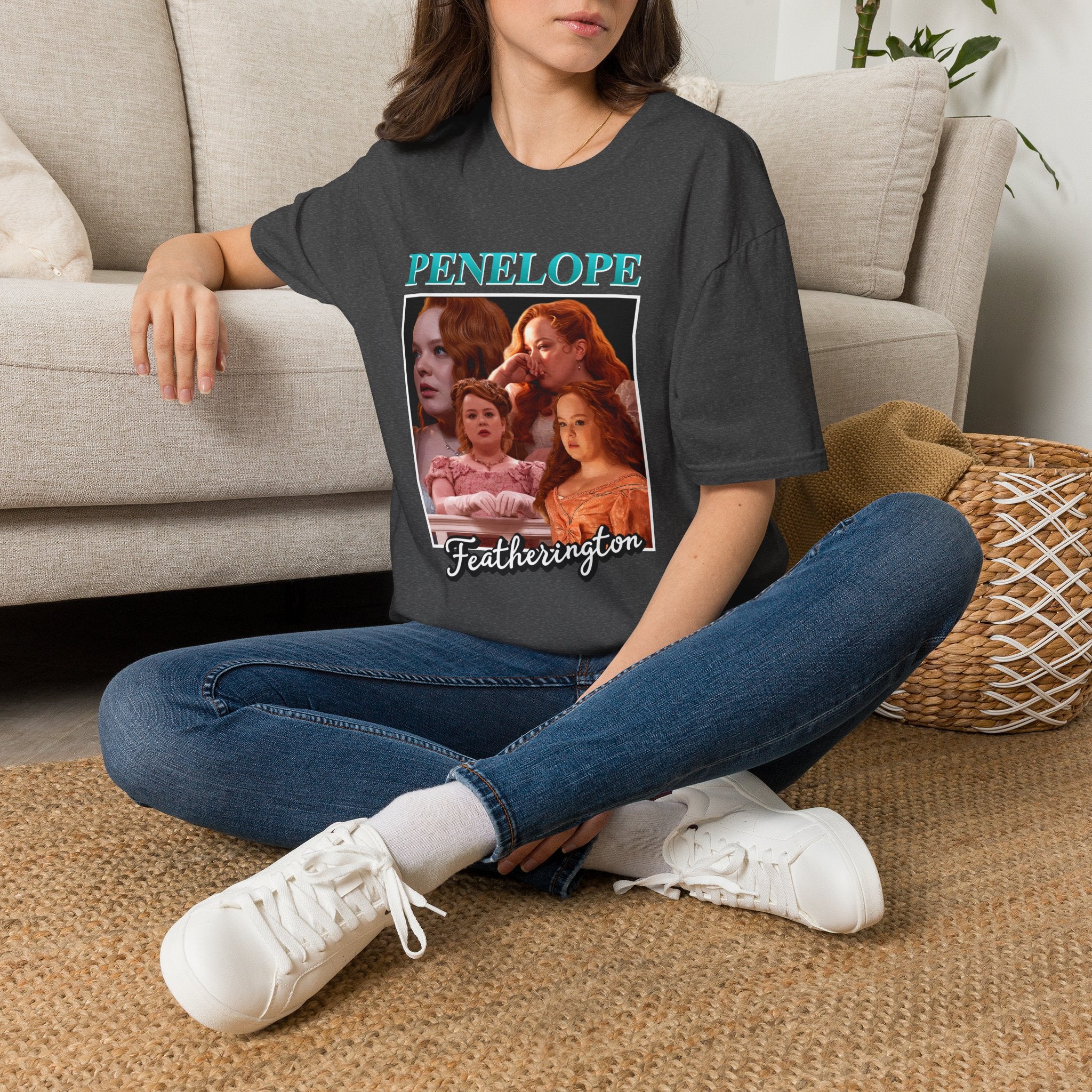 Penelope Featherington 90's Bridgerton Netflix T-Shirt